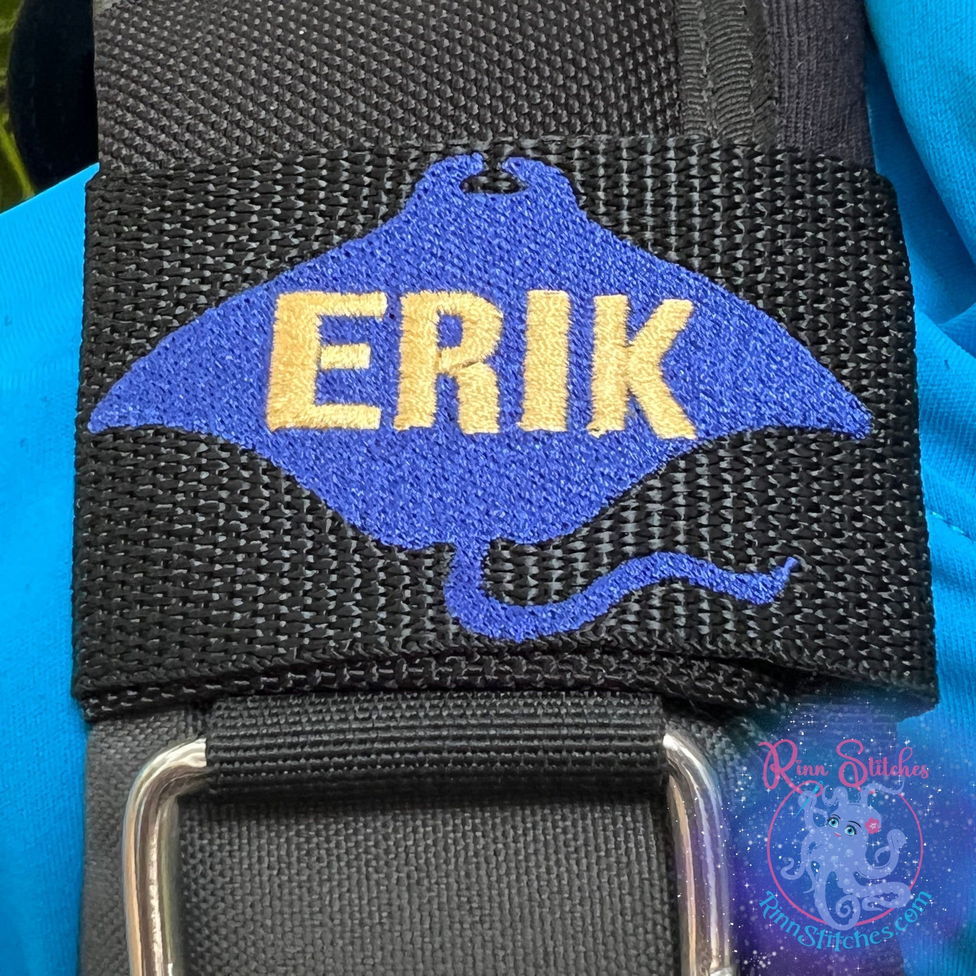 Manta Ray Silhouette Personalized BCD Tag by Rinn Stitches on Maui, Hawaii - Blue Abyss with Gold Name