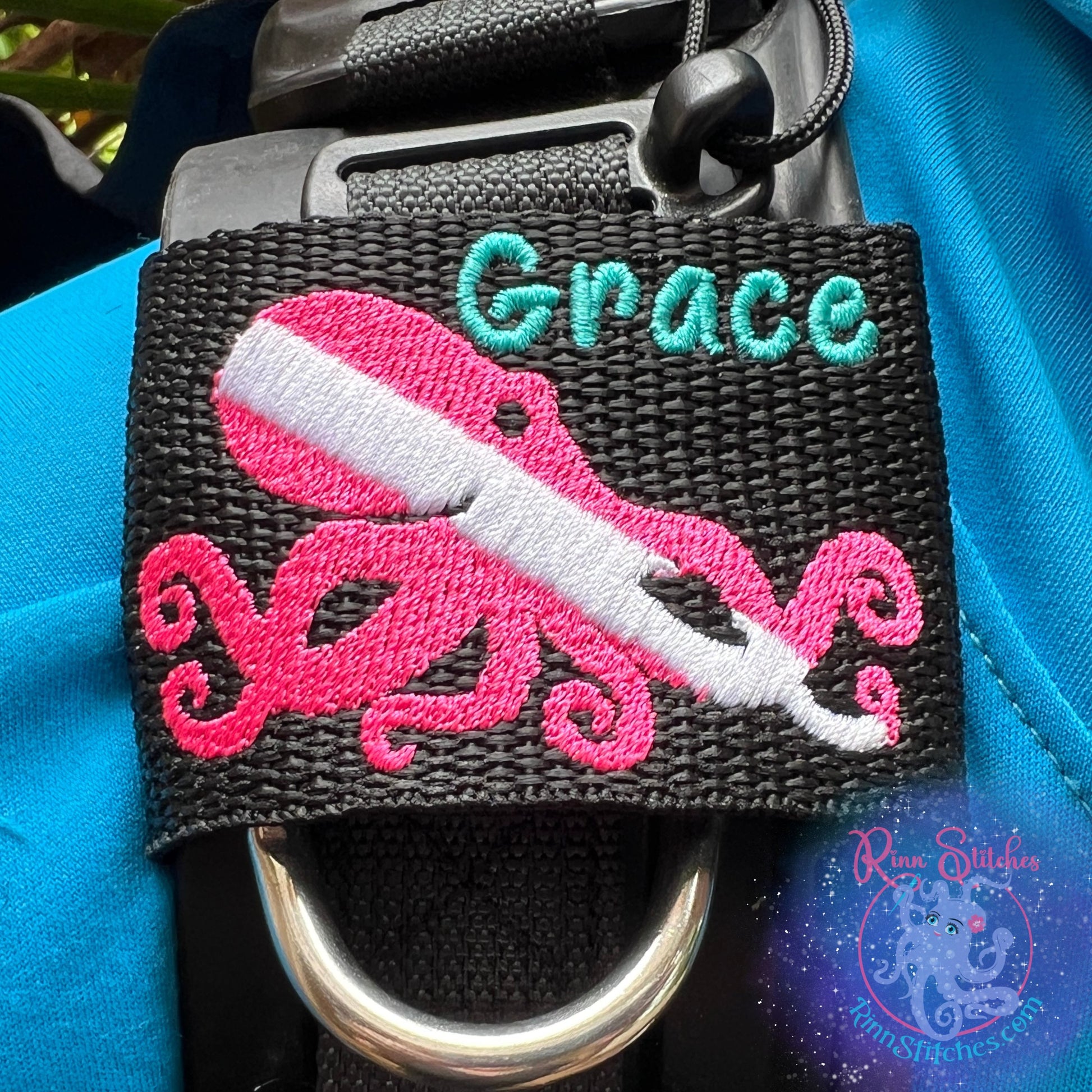 Dive Flag Octopus (Tako) Personalized BCD Tag by Rinn Stitches - Maui, Hawaii - Small BCD Jacket Size (Scuba Pro Hydros, Zeagle Zena) Neon Pink Dive Flag Tako (Octopus) Design